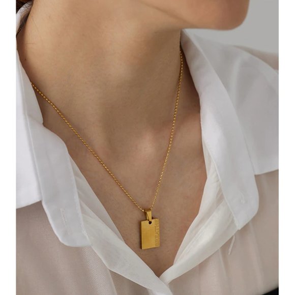 Breathe Pendant Meditation Anxiety Necklace 18K Gold Plated Stainless Steel - Picture 3 of 9